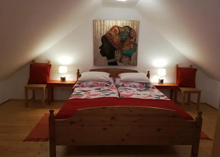 Apartment Liliomfa *